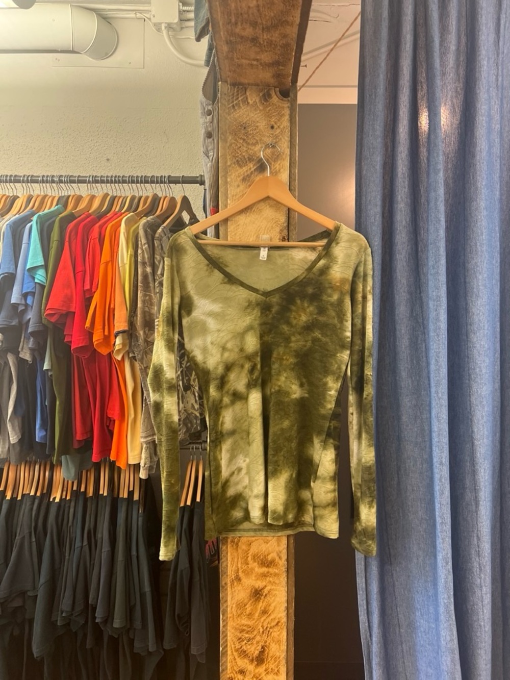 Vintage Green Patterned V Neck Longsleeve